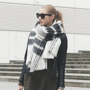 Zara - Oversized Blanket Scarf - OS (Black, White, Gray Plaid Checked)